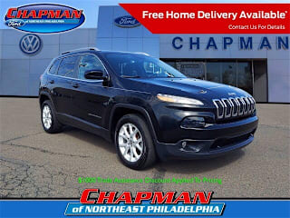2018 Jeep Cherokee 1C4PJLLB1JD510555 2018 Jeep Cherokee