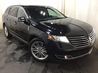 2019 Lincoln MKT Base 2LMHJ5AT6KBL00522 2019 Lincoln MKT Base