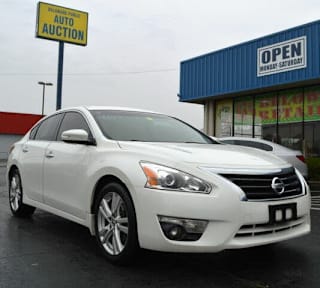 2013 Nissan Altima 1N4BL3AP8DC141096 2013 Nissan Altima