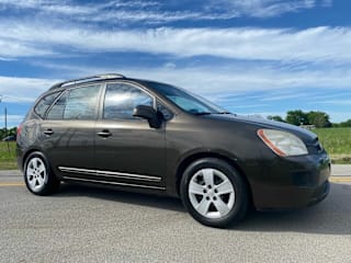 2009 Kia Rondo Base KNAFG528597252320 2009 Kia Rondo Base
