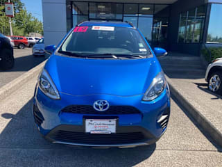 2019 Toyota Prius c L JTDKDTB37K1622470 2019 Toyota Prius c L
