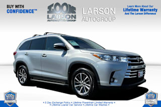 2019 Toyota Highlander XLE 5TDJZRFH1KS915760 2019 Toyota Highlander XLE