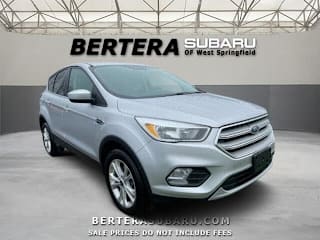 2019 Ford Escape SE 1FMCU9GD3KUB90494 2019 Ford Escape SE