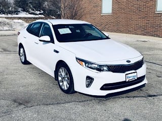 2018 Kia Optima 5XXGT4L34JG187844 2018 Kia Optima