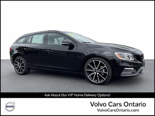 2017 Volvo V60 T5 Dynamic YV140MEL0H1364883 2017 Volvo V60 T5 Dynamic