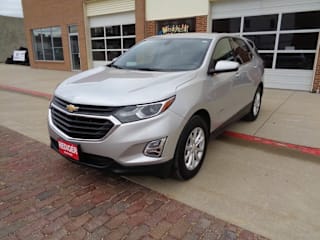 2018 Chevrolet Equinox LT 2GNAXJEV4J6172557 2018 Chevrolet Equinox LT