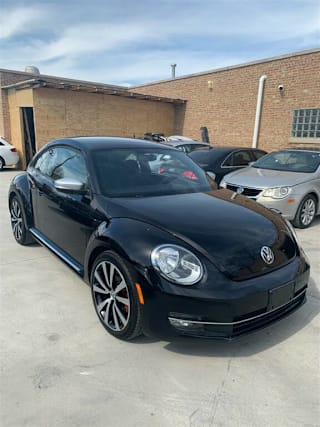2012 Volkswagen Beetle 3VWVA7AT8CM605077 2012 Volkswagen Beetle