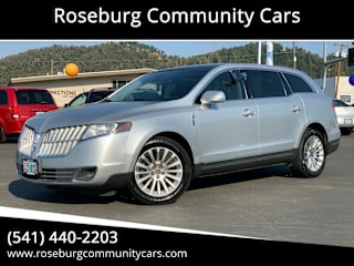 2010 Lincoln MKT Base 2LMHJ5FR9ABJ10693 2010 Lincoln MKT Base