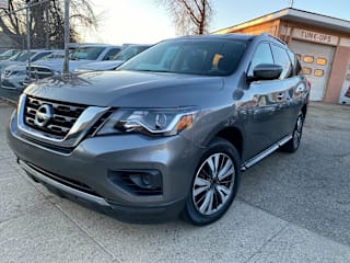 2017 Nissan Pathfinder 5N1DR2MMXHC698879 2017 Nissan Pathfinder