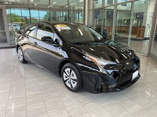 2018 Toyota Prius Two JTDKBRFU4J3065855 2018 Toyota Prius Two