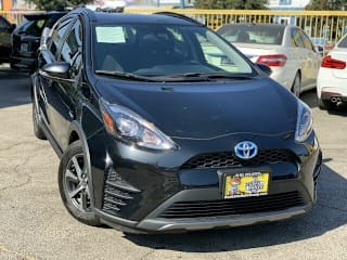 2018 Toyota Prius c Two JTDKDTB37J1606932 2018 Toyota Prius c Two