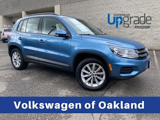 2018 Volkswagen Tiguan Limited 2.0T 4Motion WVGBV7AX2JK002414 2018 Volkswagen Tiguan Limited 2.0T 4Motion