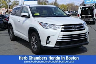 2018 Toyota Highlander XLE 5TDJZRFH8JS484817 2018 Toyota Highlander XLE