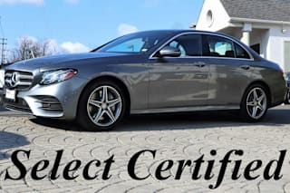 2017 Mercedes-Benz E-Class WDDZF4KB1HA070551 2017 Mercedes-Benz E-Class