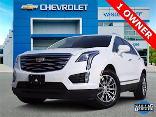 2018 Cadillac XT5 1GYKNCRS0JZ246036 2018 Cadillac XT5