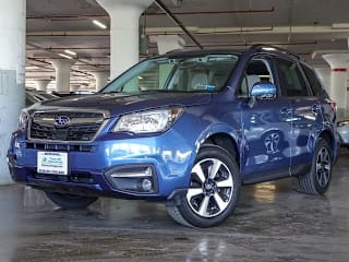 2018 Subaru Forester 2.5i Premium JF2SJAGC3JH489817 2018 Subaru Forester 2.5i Premium