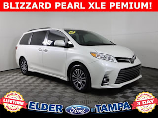 2018 Toyota Sienna XLE Premium 8-Passenger 5TDYZ3DC0JS956818 2018 Toyota Sienna XLE Premium 8-Passenger