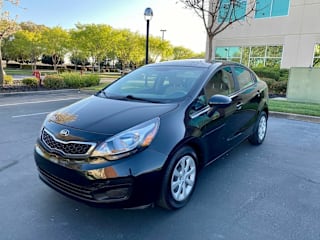 2015 Kia Rio KNADN4A35F6458896 2015 Kia Rio