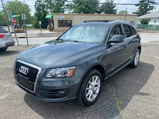 2010 Audi Q5 3.2 quattro Premium Plus WA1LKAFP3AA007628 2010 Audi Q5 3.2 quattro Premium Plus