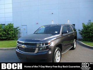 2017 Chevrolet Tahoe LT 1GNSKBKC6HR329855 2017 Chevrolet Tahoe LT
