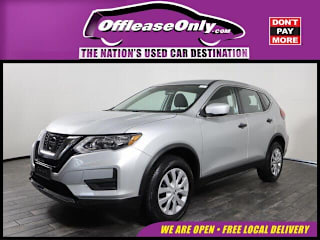 2017 Nissan Rogue KNMAT2MV1HP613972 2017 Nissan Rogue