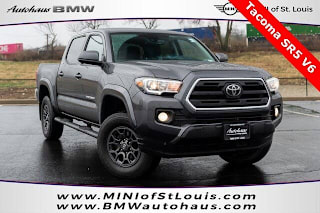 2018 Toyota Tacoma SR5 V6 5TFCZ5AN1JX130727 2018 Toyota Tacoma SR5 V6