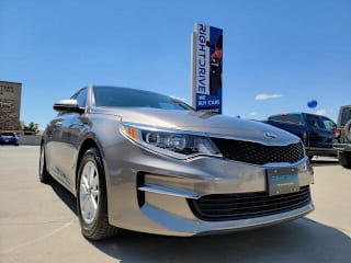 2016 Kia Optima LX 5XXGT4L36GG097362 2016 Kia Optima LX