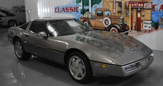 1989 Chevrolet Corvette Base 1G1YY2187K5102843 1989 Chevrolet Corvette Base
