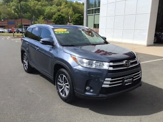 2018 Toyota Highlander XLE 5TDJZRFH1JS847636 2018 Toyota Highlander XLE
