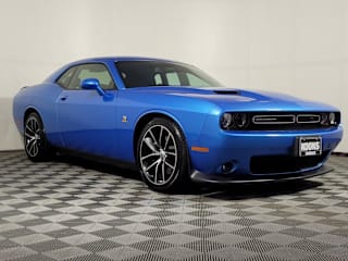2018 Dodge Challenger R/T Scat Pack 2C3CDZFJ9JH332610 2018 Dodge Challenger R/T Scat Pack