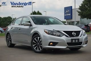 2017 Nissan Altima 2.5 SV 1N4AL3AP8HC246934 2017 Nissan Altima 2.5 SV