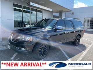 2016 Lincoln Navigator L Select 5LMJJ3JT1GEL08201 2016 Lincoln Navigator L Select