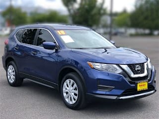 2018 Nissan Rogue S 5N1AT2MVXJC717076 2018 Nissan Rogue S