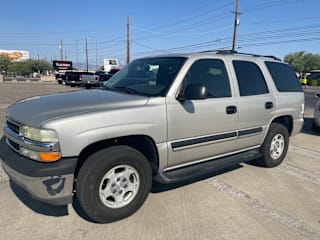 2004 Chevrolet Tahoe LS 1GNEC13T54J326733 2004 Chevrolet Tahoe LS