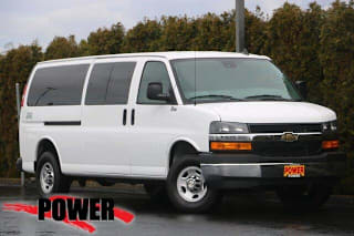 2020 Chevrolet Express Passenger LT 3500 1GAZGPFG8L1272707 2020 Chevrolet Express Passenger LT 3500