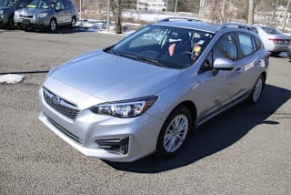 2017 Subaru Impreza Premium 4S3GTAB64H3700434 2017 Subaru Impreza Premium