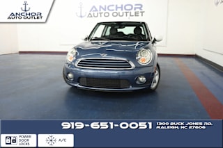 2009 MINI Cooper Base WMWMF33569TU75301 2009 MINI Cooper Base