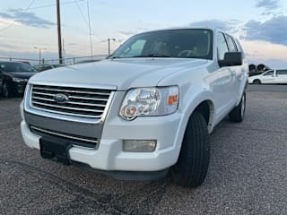 2010 Ford Explorer XLT 1FMEU7DE6AUA52716 2010 Ford Explorer XLT