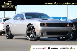 2015 Dodge Challenger SXT 2C3CDZAG2FH850738 2015 Dodge Challenger SXT