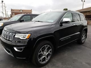 2019 Jeep Grand Cherokee Overland 1C4RJFCTXKC695067 2019 Jeep Grand Cherokee Overland