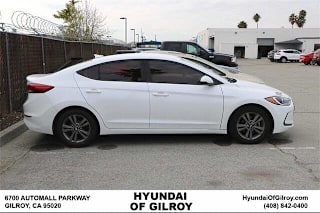 2017 Hyundai Elantra 5NPD84LF3HH010330 2017 Hyundai Elantra
