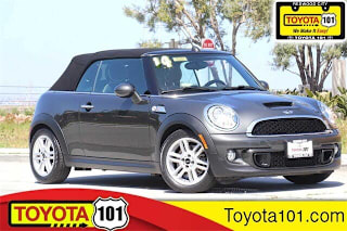 2014 MINI Convertible WMWZP3C53ET706524 2014 MINI Convertible