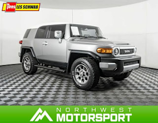 2011 Toyota FJ Cruiser Base JTEBU4BF9BK105273 2011 Toyota FJ Cruiser Base