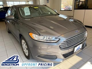 2014 Ford Fusion S 1FA6P0G72E5401624 2014 Ford Fusion S