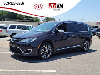2017 Chrysler Pacifica Limited 2C4RC1GG8HR595608 2017 Chrysler Pacifica Limited
