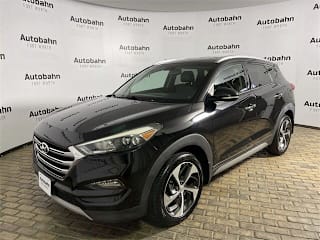 2017 Hyundai Tucson Limited KM8J33A22HU272790 2017 Hyundai Tucson Limited