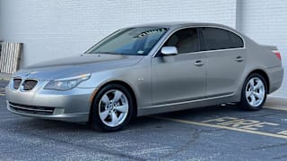 2008 BMW 5 Series 528i WBANU53558CT12501 2008 BMW 5 Series 528i