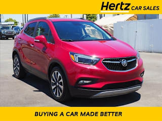 2018 Buick Encore Essence KL4CJCSB8JB692857 2018 Buick Encore Essence