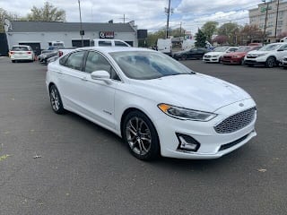 2019 Ford Fusion Hybrid Titanium 3FA6P0RU4KR259658 2019 Ford Fusion Hybrid Titanium
