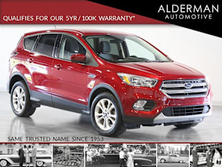 2017 Ford Escape SE 1FMCU0GD5HUB14747 2017 Ford Escape SE